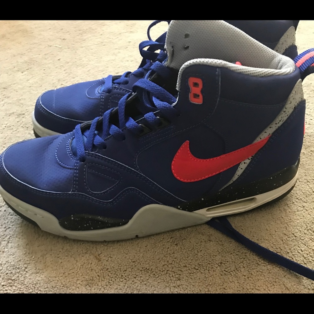 Air Flight. 13